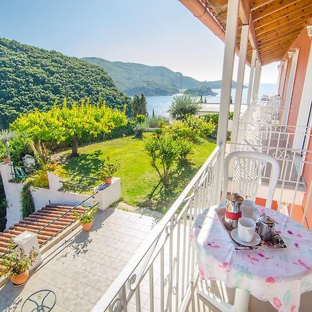 Noufaro Appartamento Palaiokastritsa Esterno foto