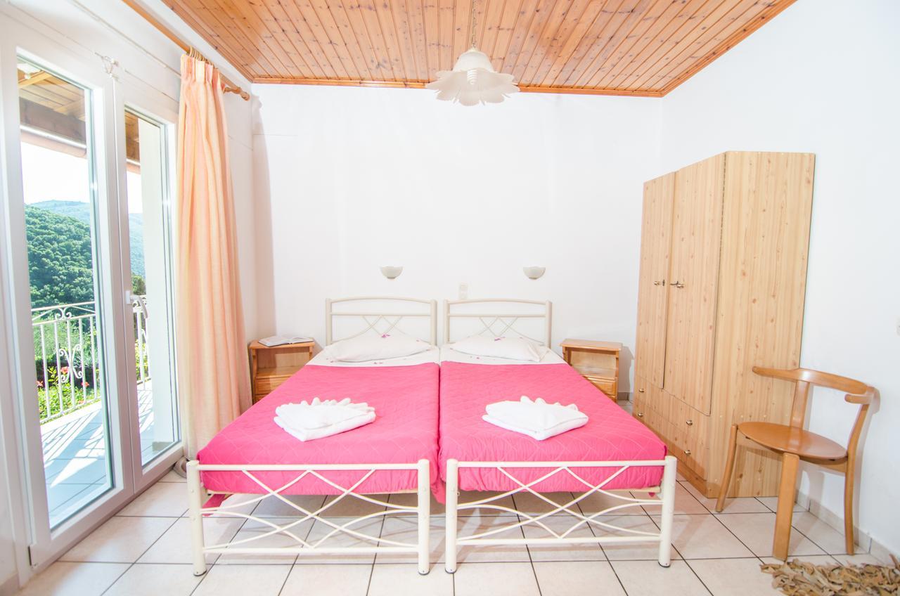 Noufaro Appartamento Palaiokastritsa Esterno foto